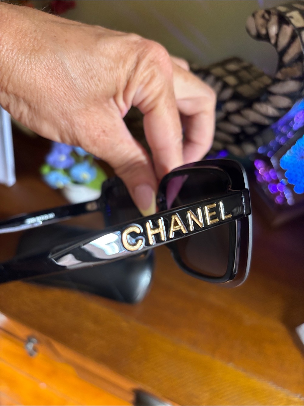 CHANEL Black Gradient Square Sunglasses with Gold CC Accents New with case. - Picture 7 of 11